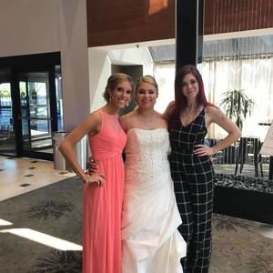 Meet your Posher, Anna